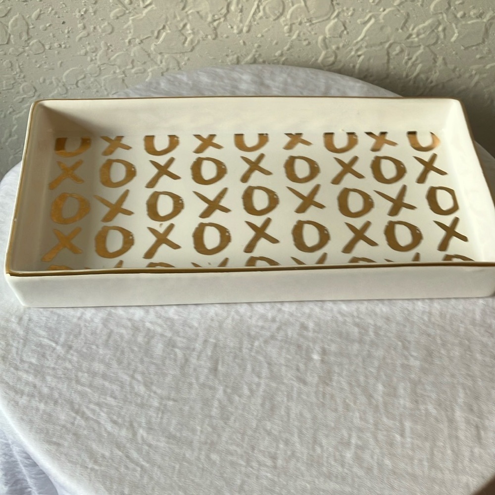 Threshold: 2017 XOXO Patterned Tray- Gold Paint Lettering - Picture 12 of 16